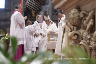 Homily of his Holiness Pope Francis: Holy Crism Mass